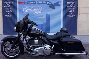 Harley davidson street glide