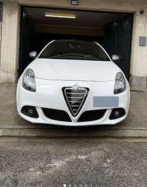 Alfa romeo giulietta veloce