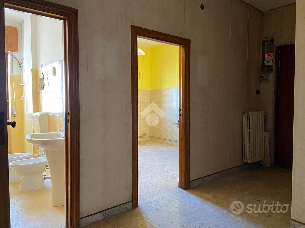 4 LOCALI A CERIGNOLA - Vista 2