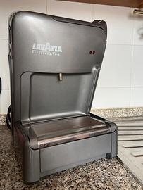 Macchina del caffe e té