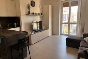 Ampio biocale con balcone a Cornaredo (MI)