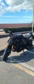 Suzuki gsx s 1000 2025