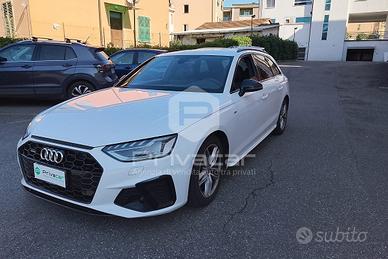 AUDI A4 Avant 40 TDI quattro S tronic