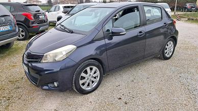 Toyota Yaris 1.3 5 porte Lounge Gpl