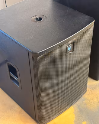 ElectroVoice ELX118P – Subwoofer attivo 18”