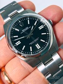 Rolex OP 41 nero 124300 10/2022 like new full set 