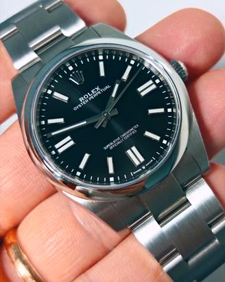 Rolex OP 41 nero 124300 10/2022 like new full set 