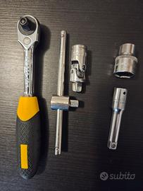 Chiave a cricchetto 1/4