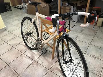 Bicicletta da corsa telaio Pinarello