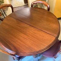 Tavolo da club inglese allungabile con 6 sedie