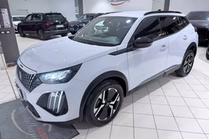 PEUGEOT 2008 PureTech 100 S&S Allure