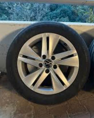 4 cerchi in lega 16 + gomme volkswagen 