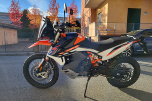 KTM 890 Adventure R