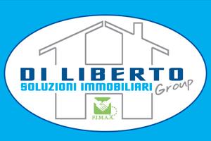 Nuova costruzione comodo trivani rifinito