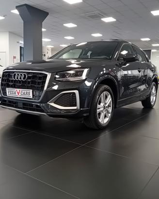 Audi Q2 30 TFSI Business Advanced Prestige