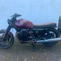 Moto Guzzi 850