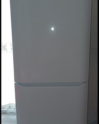 Frigorifero combinato HOTPOINT ARISTON 423L