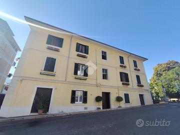 3 LOCALI A SUBIACO