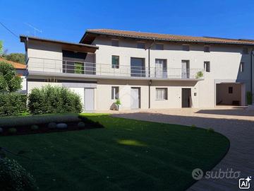 CASA DI CORTE A ATTIMIS