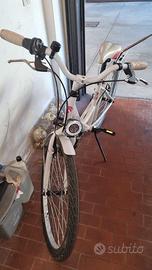 bicicletta ragazzina