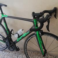 Bici da corsa in carbonio Dotti misura 56