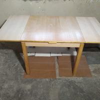 Tavolo da interno pieghevole