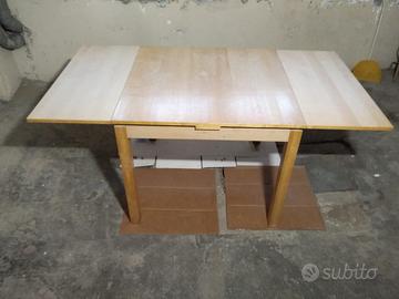 Tavolo da interno pieghevole