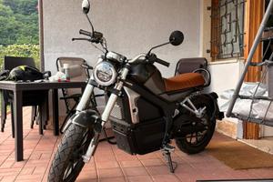MOTO ELETTRICA HORWIN CR6