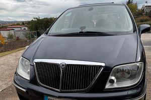 Lancia Phedra 2.0