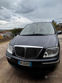 Lancia Phedra 2.0