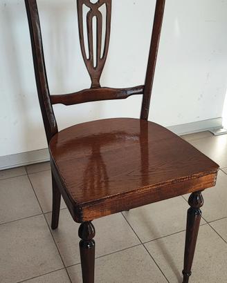 sedia in legno 