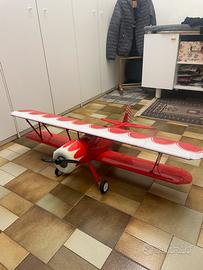 Aeromodello a scoppio barone rosso motore saito