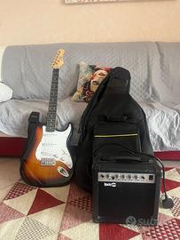 Chitarra Elettrica Eko + custodia e amplificatore