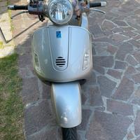 Vespa 200 L Granturismo