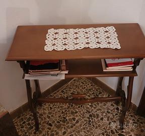 Consolle Vintage Anni 60 con Ripiano – Mobiletto