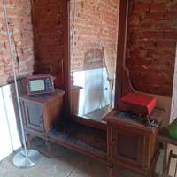 Mobile credenza comodini pettineuse specchio