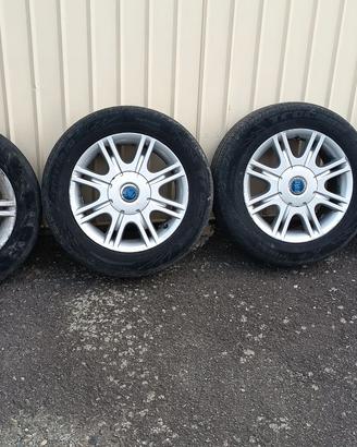 Cerchi e gomme
