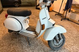 Vespa 125 px arcobaleno
