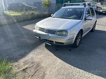 VW Golf 4 2.0 TDI perfettamente funzionante