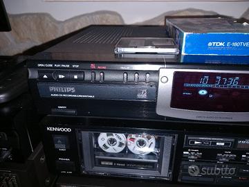 Technics STG560 e PHILIPS CDR770