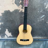 Chitarra classica 4/4 ottime condizione