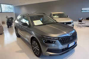 Skoda Kamiq 1.0 tsi Black Dots 110cv