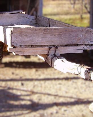 Carretto agricolo in legno