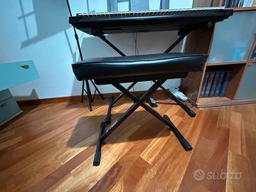 pianola Yamaha tasti semipesati con accessori 