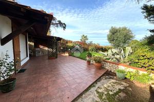 VILLA SINGOLA A ALTAVILLA MILICIA