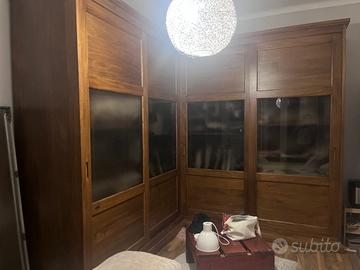 Armadio legno massello noce