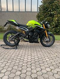 STREET TRIPLE MOTO 2 EDITION