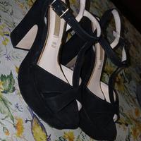 sandalo in vera pelle scamosciata  tacco 12