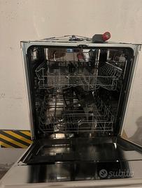 Lavastoviglie Electrolux e Lavatrice Beko