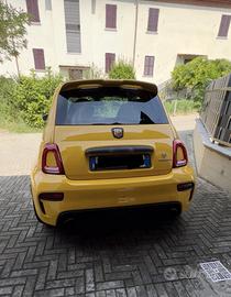 Abarth 595 competizione